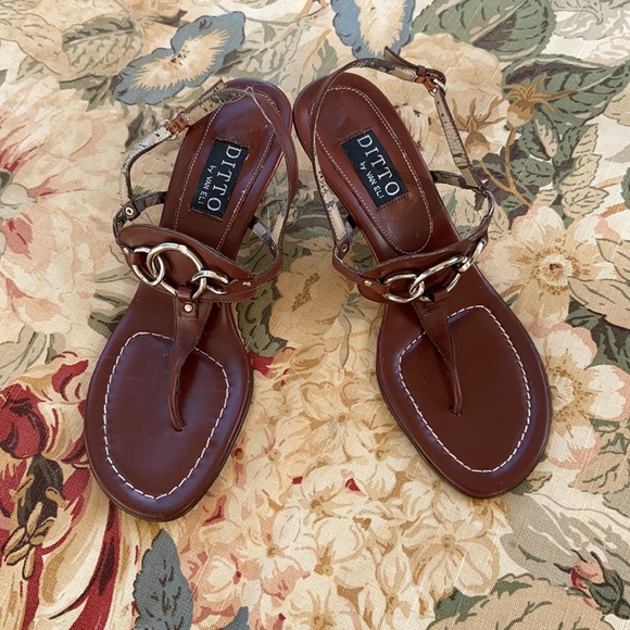 New heel Taps on Brown strappy sandals with wooden heel - Picture 1 of 8